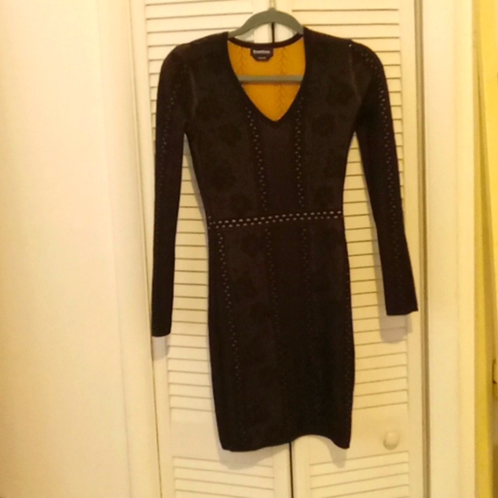 Bebe dress